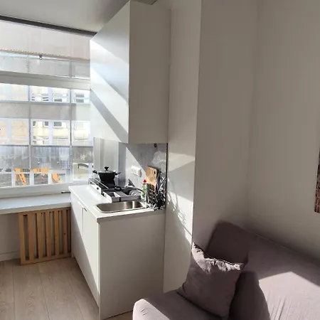 Apartment Cozy Place Near Bus Station
